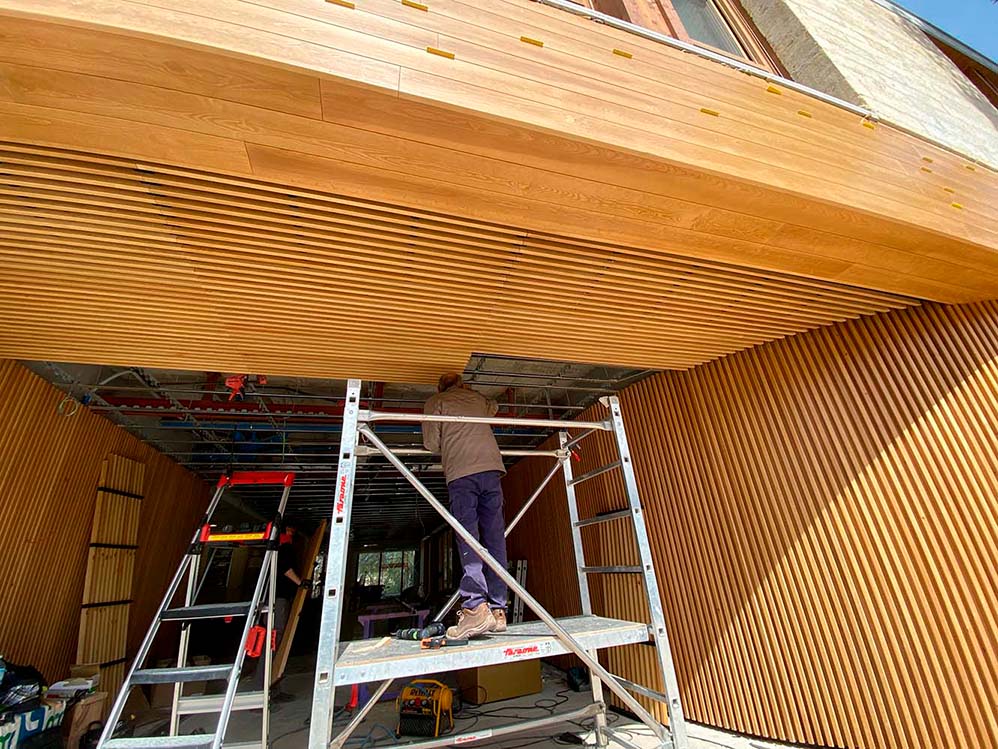 Construcción techo de madera